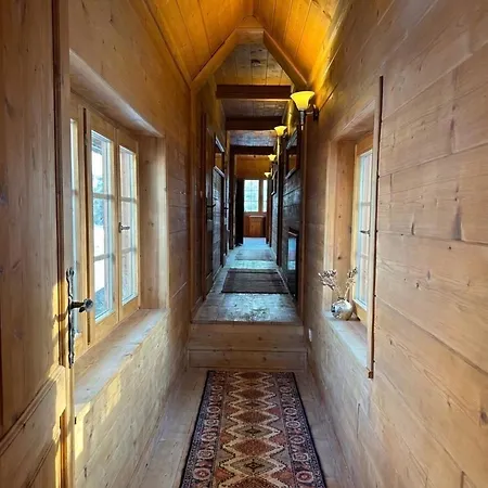 Golden Tatra - Fireplace, Sauna & Garden Chalet *