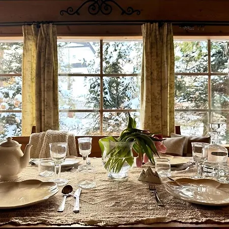 Chalet Golden Tatra - Fireplace, Sauna & Garden *